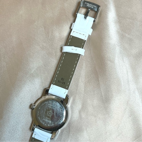 Tissot Classic Dream Lady Mother of Pearl Dial Watch Stainless Steel - Picture 7 of 7